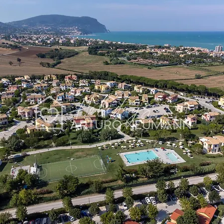 628 - Trilocale Al Primo Piano Con Ampio Terrazzo Al Adamo Ed Eva- Piscina, E Miniclub Al White Club Inclusi Nel Prezzo
